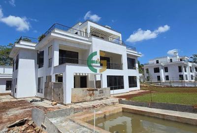 6 Bed House with En Suite in Loresho