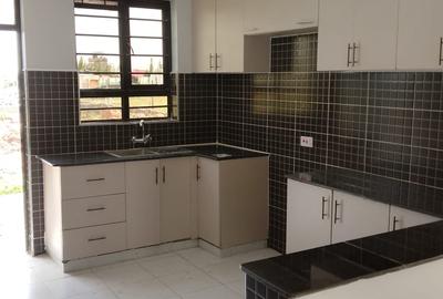 3 Bed House with En Suite in Kitengela