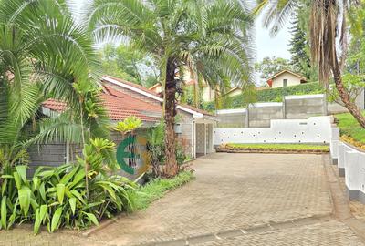 5 Bed House with En Suite in Gigiri