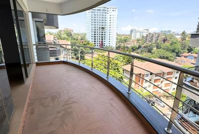 3 Bed Apartment with En Suite at Riverside Grove - 4