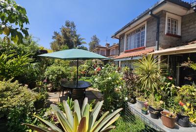 4 Bed Townhouse with En Suite in Lavington