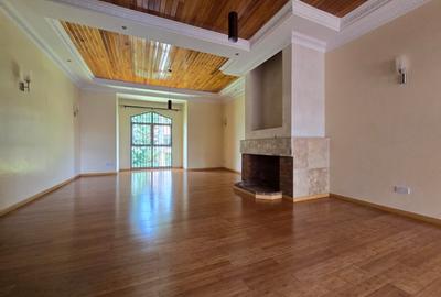 4 Bed House with En Suite in Runda - 4