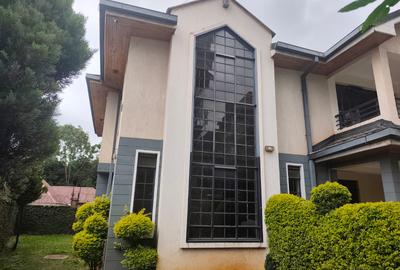 4 Bed Townhouse with En Suite in Kitisuru