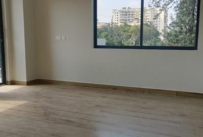 3 Bed Apartment with Gym in Kileleshwa - 3