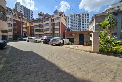 2 Bed Apartment with En Suite in Kileleshwa