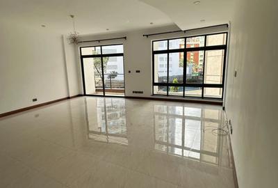 2 Bed Apartment with Swimming Pool in Kilimani - 3