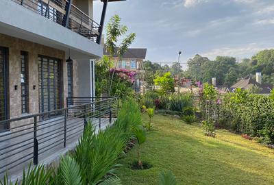 4 Bed Villa with En Suite in Rosslyn - 3