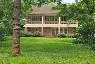 5 Bed House with En Suite at Kitisuru Road