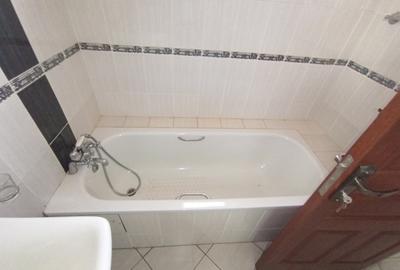 3 Bed Apartment with En Suite at Westlands - 2