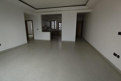 2 Bed Apartment with En Suite in Brookside - 2
