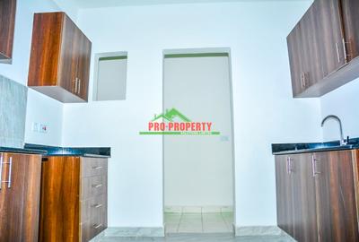 3 Bed Apartment with En Suite at Mombasa Road - 4