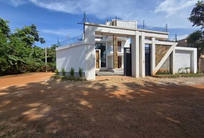 6 Bed House with En Suite at Githunguri Road - 3