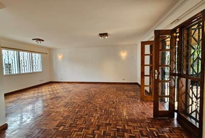 2 Bed Townhouse with En Suite in Kileleshwa - 3
