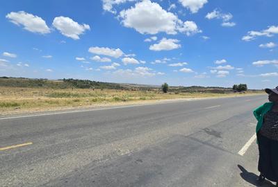 Land at Isinya Kiserian Bypass
