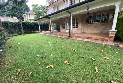 5 Bed Townhouse with En Suite in Lavington