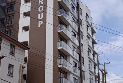 1 Bed Apartment with En Suite in Kitisuru