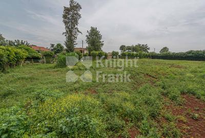 Land in Runda