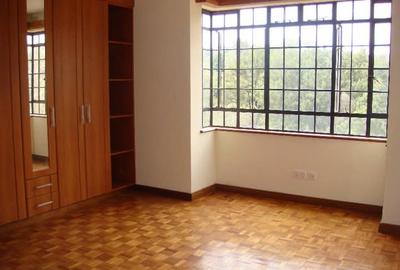 3 Bed Apartment with Swimming Pool in Rhapta Road - 3