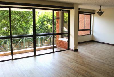 3 Bed Apartment with En Suite in Westlands Area