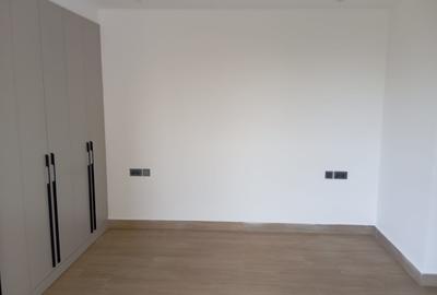 3 Bed Apartment with En Suite in Westlands Area - 3