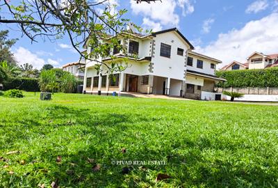 5 Bed Townhouse with Staff Quarters at Muthaiga North