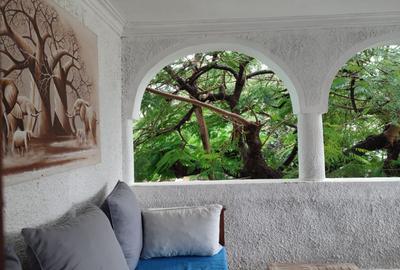 Serviced 3 Bed Apartment with En Suite in Malindi - 4