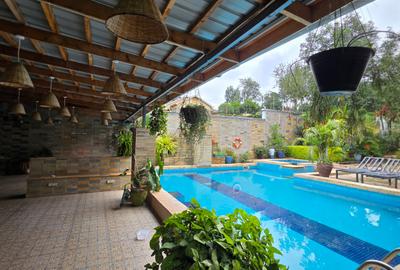 5 Bed House with En Suite in Runda - 2