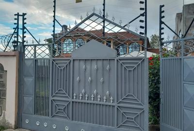 4 Bed Townhouse with En Suite in Syokimau