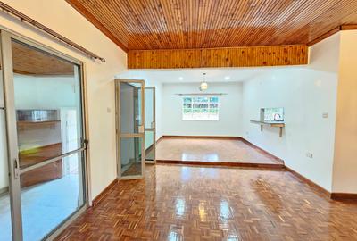 4 Bed House with En Suite in Kitisuru - 3