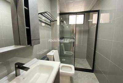 1 Bed Apartment with Gym in Riverside - 3