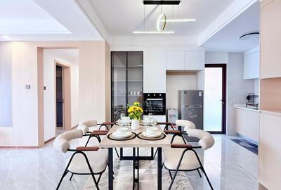 Serviced 3 Bed Apartment with En Suite in Riverside - 4