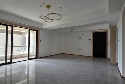 2 Bed Apartment with Swimming Pool in Riverside - 2