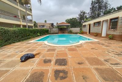 4 Bed Apartment with En Suite at Off Waiyaki Way