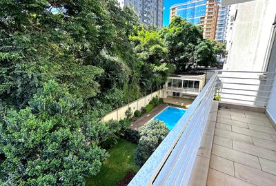 3 Bed Apartment with En Suite at Lavington