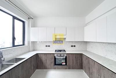 3 Bed Apartment in Brookside - 2