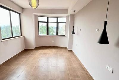 2 Bed Apartment with En Suite at Off Rhapta Road - 4