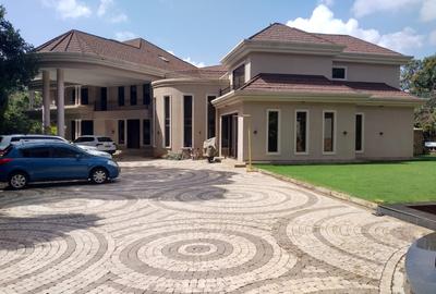 7 Bed House with En Suite in Karen