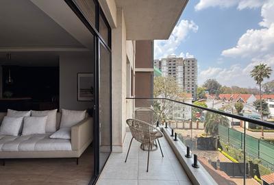 Furnished 2 Bed Apartment with En Suite in Brookside