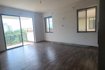 Serviced 3 Bed Apartment with En Suite at Kileleshwa