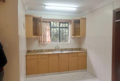 2 Bed House with En Suite in Runda