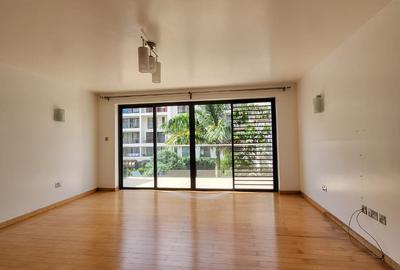 2 Bed Apartment with En Suite in Garden Estate