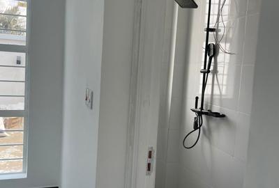 4 Bed Townhouse with En Suite in Ruiru - 4