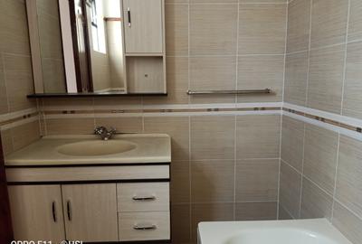2 Bed Apartment with En Suite at Kilimani - 4