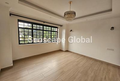 5 Bed Villa with En Suite in Runda - 4