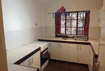 Serviced 2 Bed Apartment with En Suite in Westlands Area