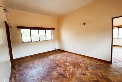 4 Bed House with En Suite in Karen