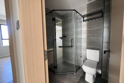 1 Bed Apartment with En Suite at Kingara Road - 3