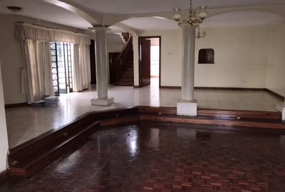 5 Bed Townhouse with Staff Quarters in Spring Valley - 2