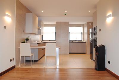 2 Bed Apartment with En Suite in Kitisuru - 2