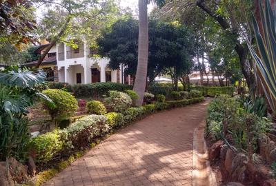 5 Bed House with Staff Quarters in Runda - 3